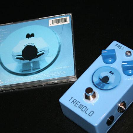 Bleu Tremolo Pedal